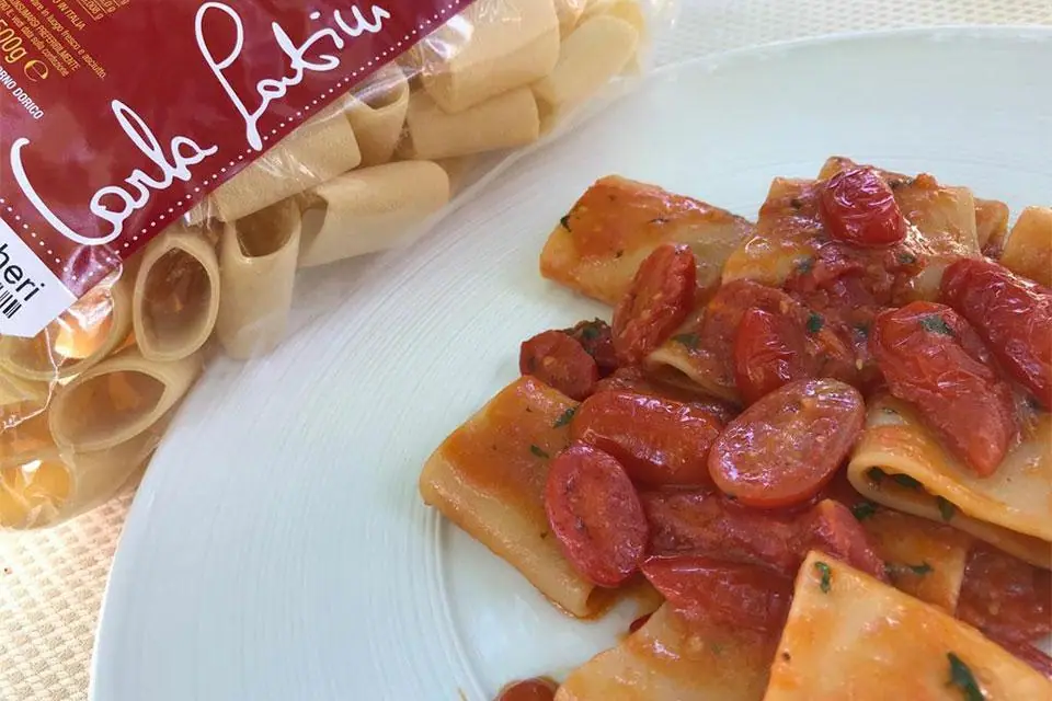 Golf&amp;Gusto Franciacorta: la prima ricetta mezzi paccheri e pomodorini