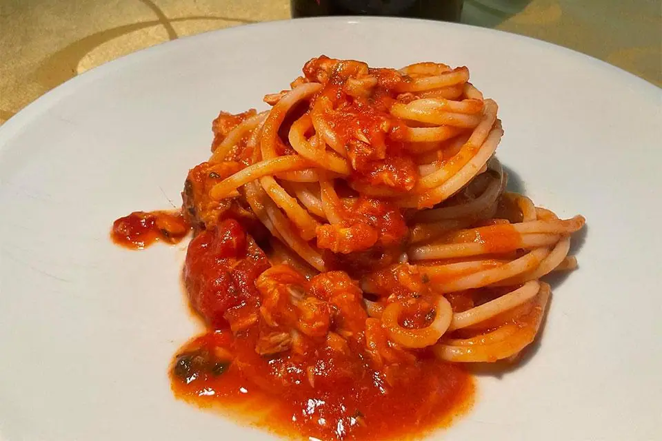 Sabato? Tonno in scatola!