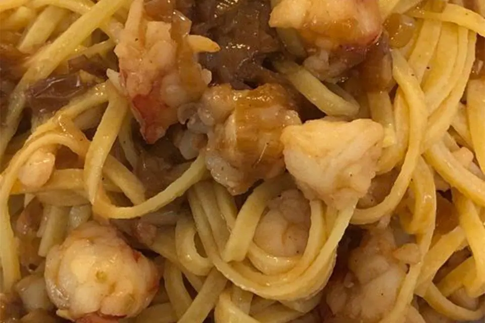 Gamberi e cipollotti caramellati...