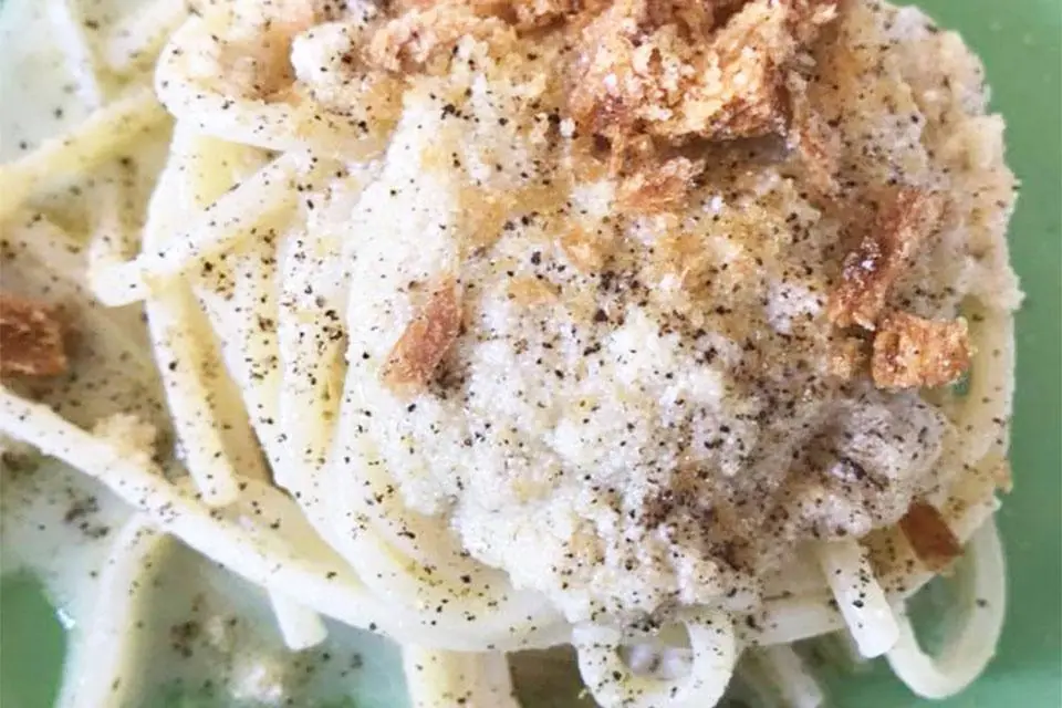 Lunedì di Pasquetta, rimaniamo in Sicilia con la Carbonara di mare di Davide Di Sano