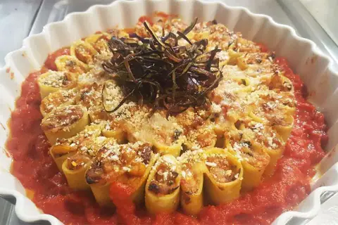 I mezzischiaffoni alla parmigiana di Checco Laconca