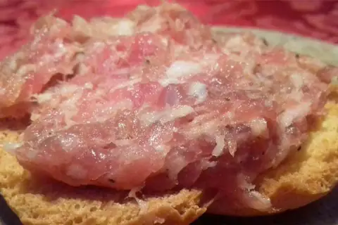 Serata estiva bella carica con la rossella e la salsiccia fresca di Mauro Follenti