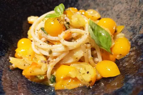 Sandro Romano in cucina...