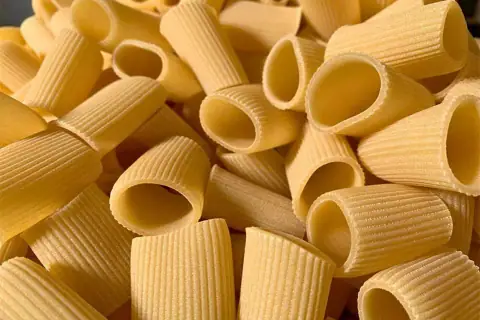 Se la pasta è rigata si deve vedere...