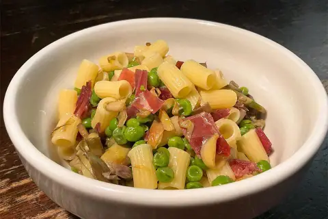 Aprile profuma di carciofi e piselli...