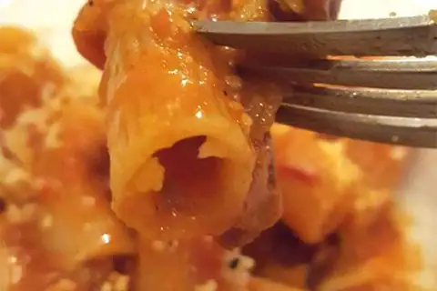 In punta di forchetta! Rigatoni alla amatriciana di Francesco Di Natale, Trattoria da Francesco, Bologna