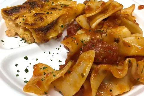Trucioli, mezze maniche, spaghetti chitarra, Villaggio dei Primi di Mare, Foligno