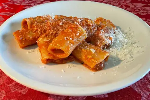 Un ragù solo di pollo?
