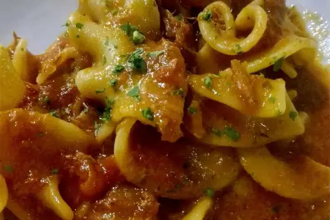 Trucioli in salsa di mare...